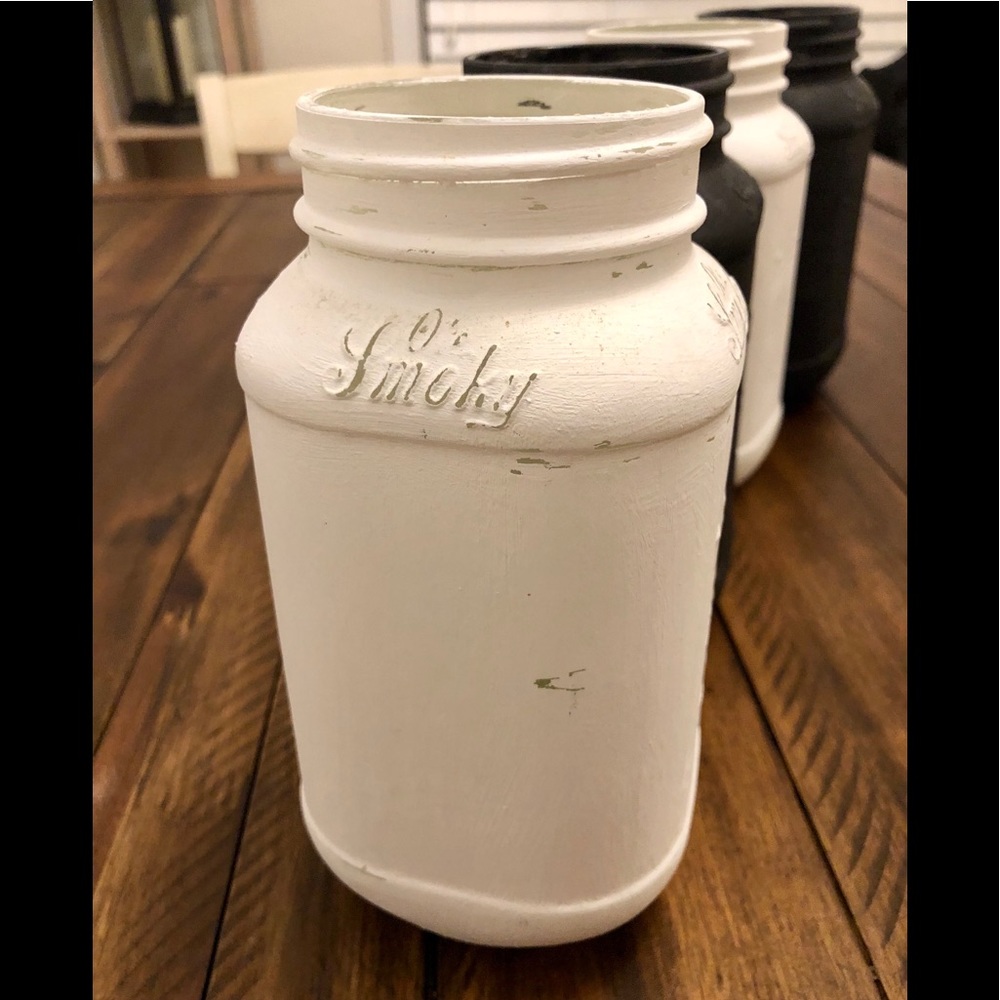 Painted Ole Smokey Moonshine Mason Jars - Picture 5 of 8
